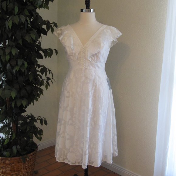 Gal Meets Glam Susie Floral Organza Fit & Flare NWT - Picture 4 of 13